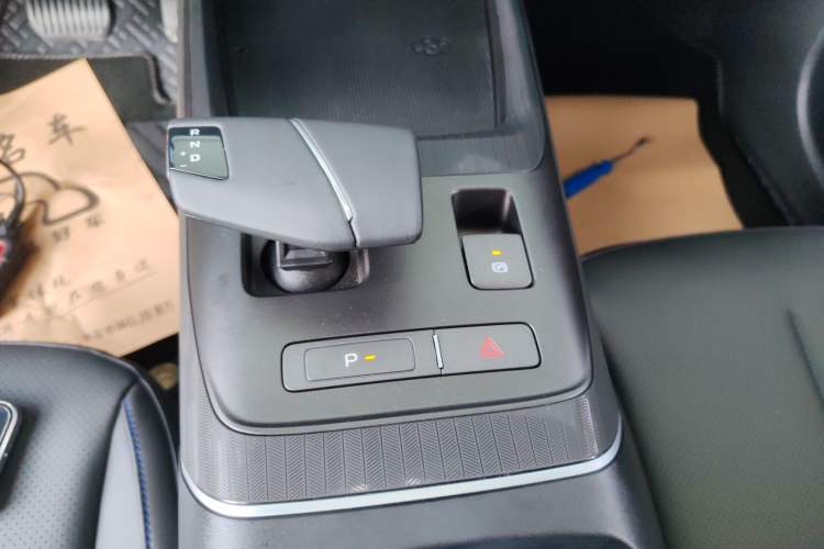 Used CHANGAN Eado 2025 Blue Whale 1.5T 500Bar Prestige Model