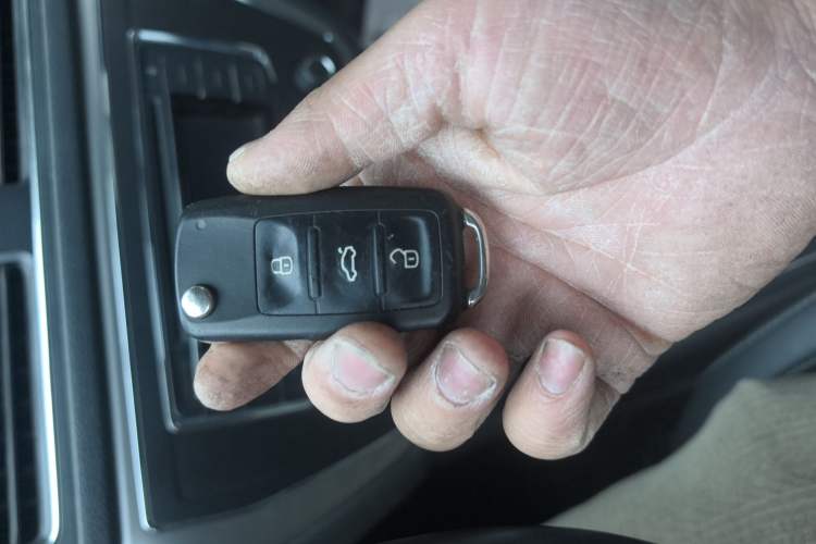 Used Volkswagen Lavida 2017 230TSI DSG Comfort Edition Vehicle Key