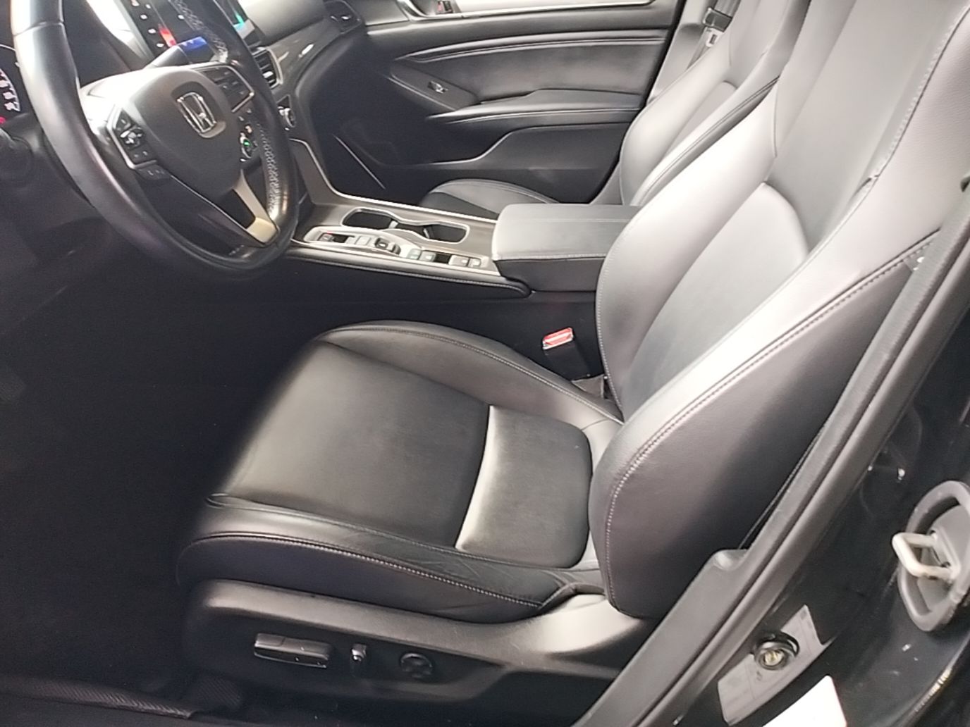 Vordere Reihe im Auto