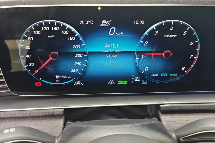 Used Mercedes-Benz GLE 2021 GLE 450 4MATIC Luxury Model Instrument Cluster