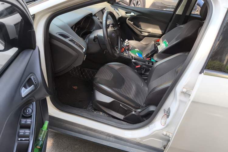 Used Ford Focus 2017 Hatchback EcoBoost 180 Automatic Elite Model