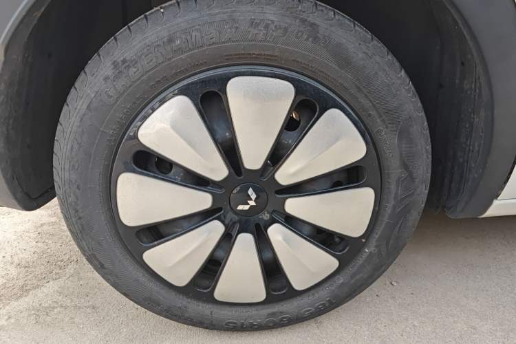 Used Wuling Bingo 2023 333 km Enjoyment Version Right Rear Wheel Hub
