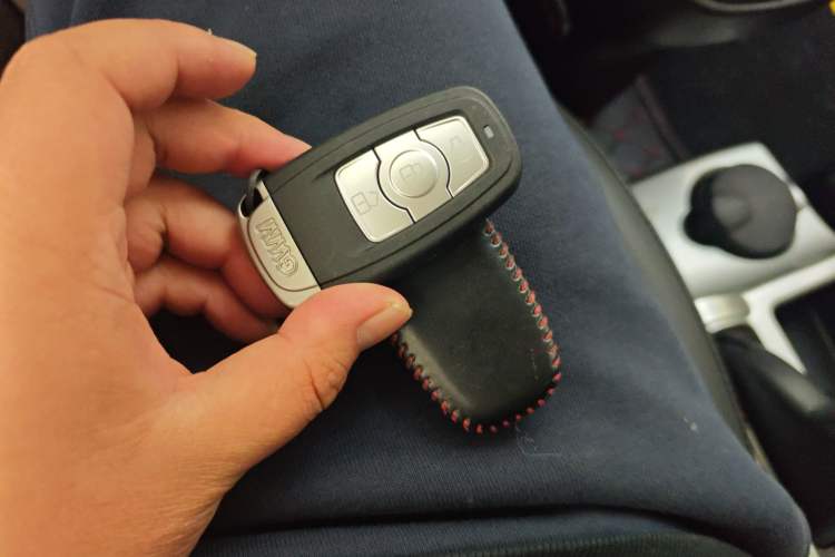 Used Haval H6 2016 Upgraded Model 1.5T Automatic Two-Wheel Drive Elite Version Vehicle Key