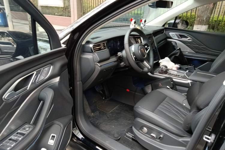 Used Hongqi HS7 PHEV 2024 2.0T PHEV Four-Wheel Drive Flagship Edition 7 Seats
