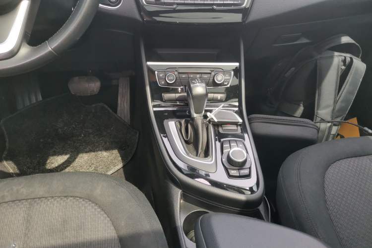 Used BMW 2 Series Active Tourer 2016 218i Leading Model Gear Lever