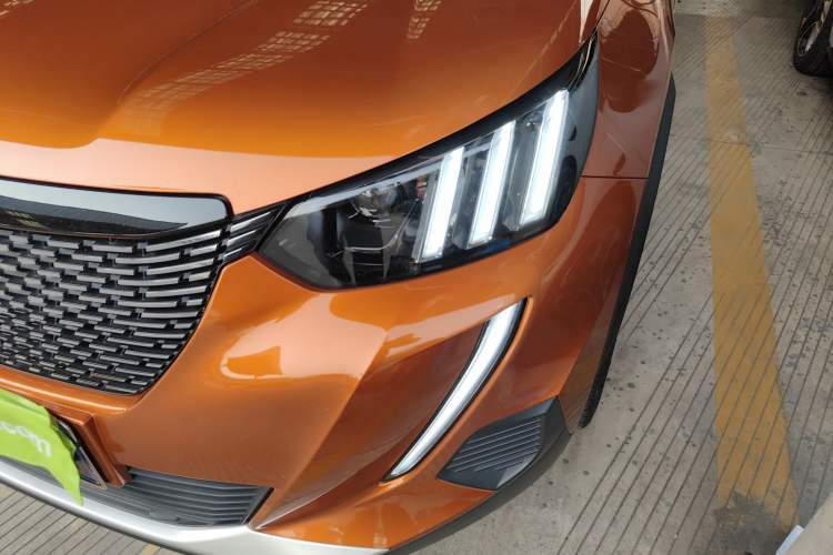 Used Peugeot 2008 2022 230THP THE ONE Left Front Headlight