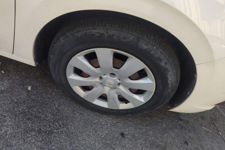 Used Peugeot 301 2018 1.6L Manual Comfort Edition