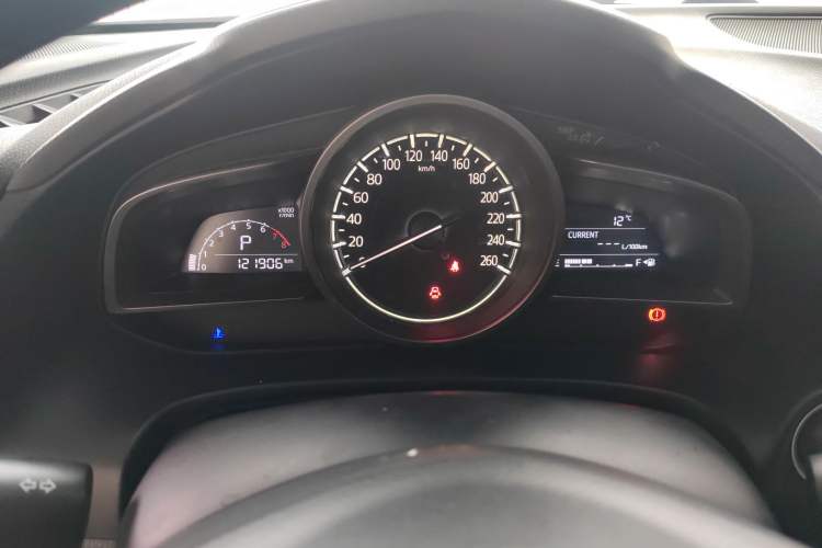 Used Mazda Mazda 3 Axela 2017 Sedan 1.5L Automatic Comfort Model Emission Standard China V
