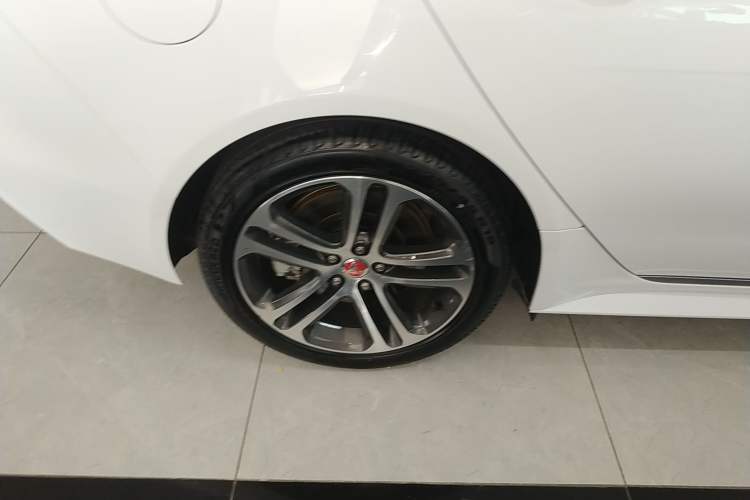 Used Jaguar XEL 2022 2.0T 250 PS R-DYNAMIC S Advanced Sport Edition