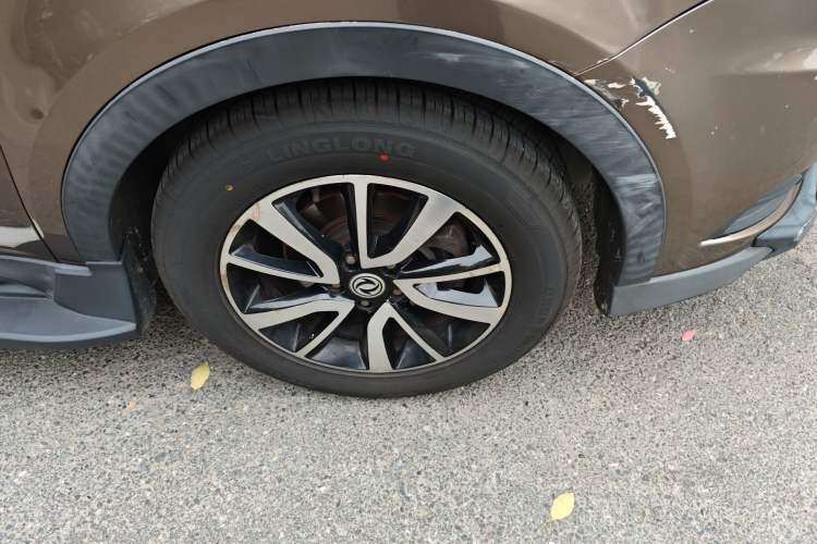 Used Dongfeng Fengon 580 2017 1.5T CVT Luxury Model
