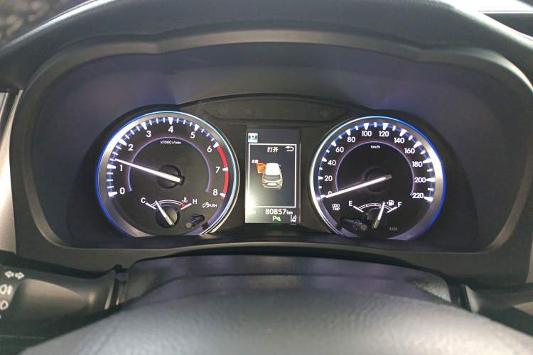 Used Toyota Highlander 2018 2.0T Four-Wheel Drive Prestige Version 7 Seats China VI Standard
