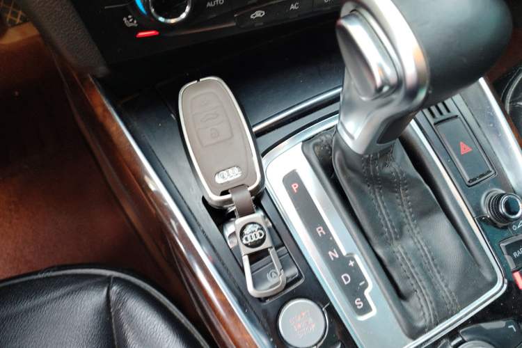 Used Audi Q5 2012 2.0TFSI Comfort Version
