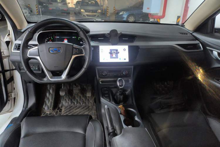 Used Geely Auto Emgrand 2018 1.5L Manual Upward Connect Edition

