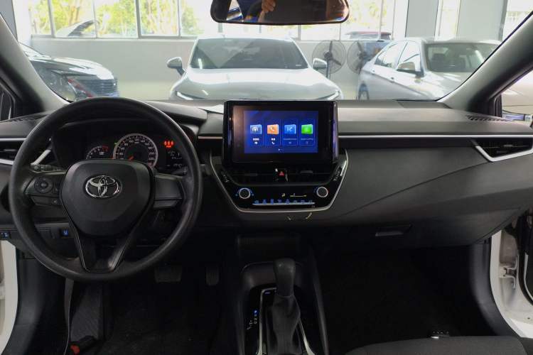 Used Toyota Levin 2022 Facelift TNGA 1.5L CVT Progressive Edition Center Console