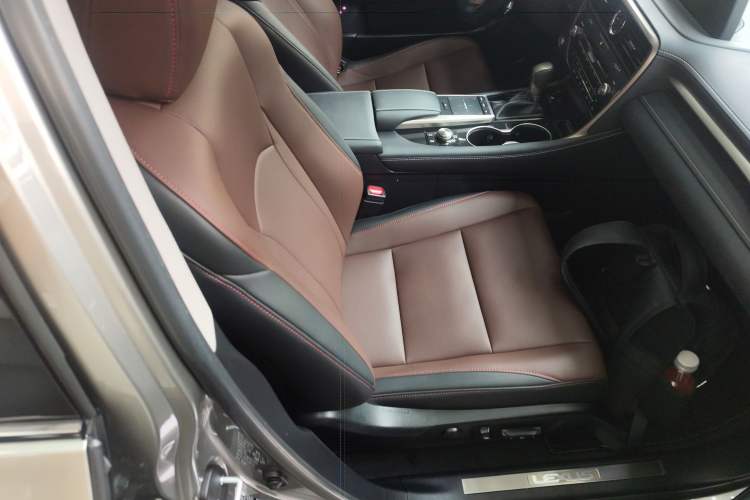 Used Lexus RX 2020 Revised Version 300 Two-Wheel Drive Elite Edition