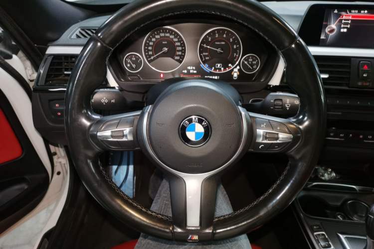 Used BMW 3 Series GT 2016 320i Design Package Edition
