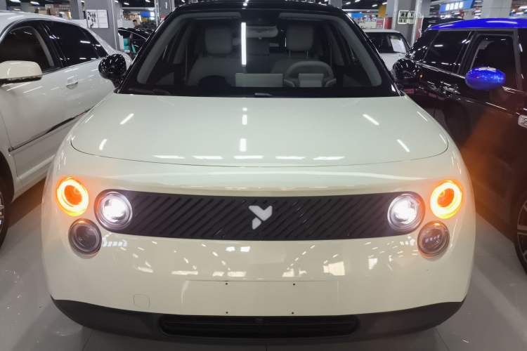 Used firefly 2025 Illuminated Edition
