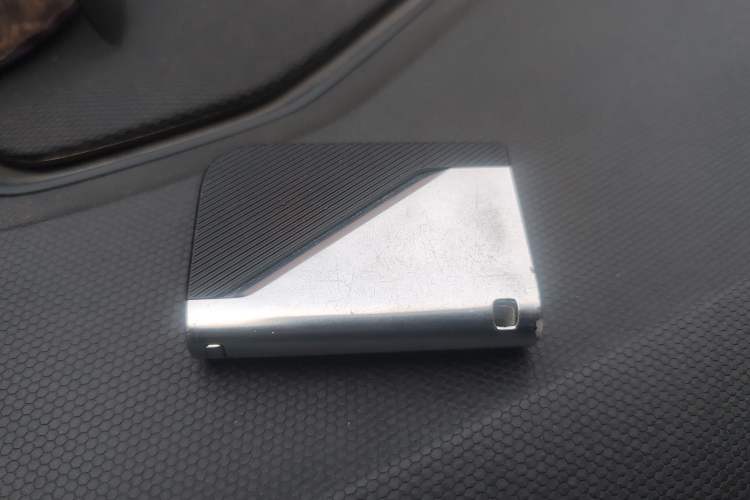 Used Lynk & Co 01 EM-P 2021 1.5TD PHEV Halo Vehicle Key