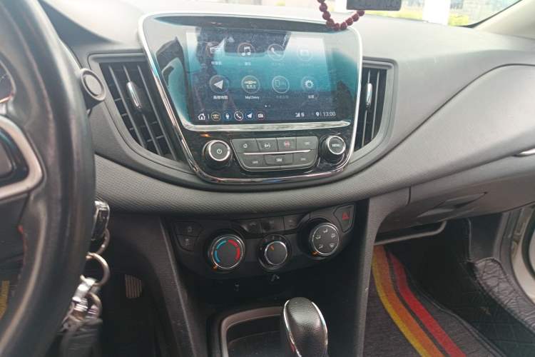 Used Chevrolet Monza 2020 Light Hybrid Redline 320T Dual-Clutch Thrilling Edition