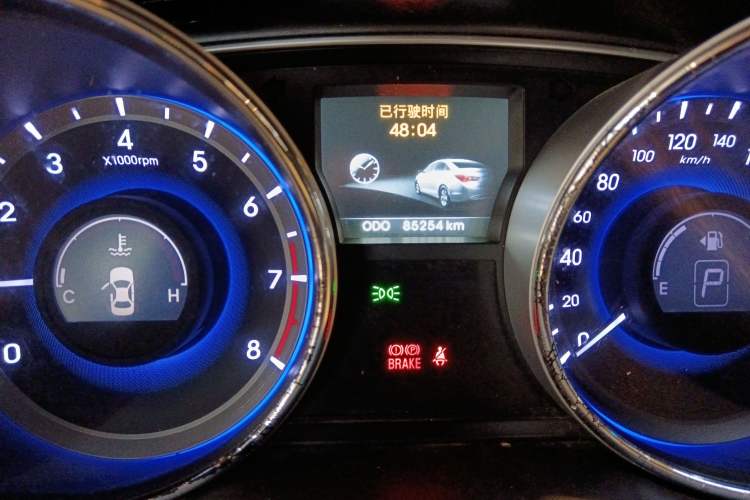 Used Hyundai Sonata 2014 2.0L Automatic Luxury Edition