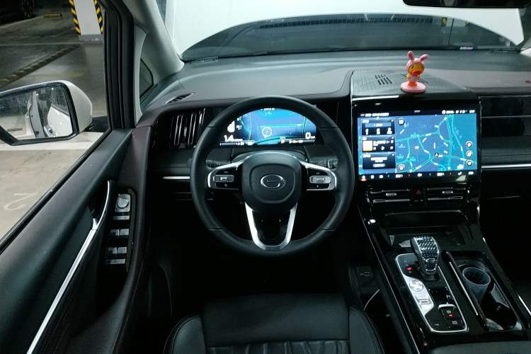 Used GAC Trumpchi M8 2024 Master Series 400T Prestige Edition
