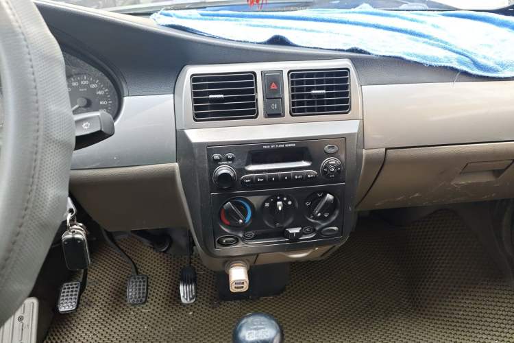 Used Wuling Rongguang 2011 1.2L Standard Version