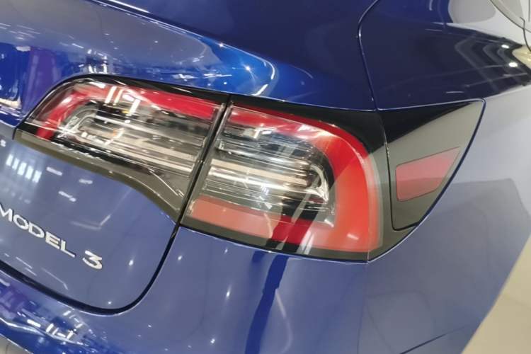 Used Tesla Model 3 2022 Rear-Wheel-Drive Version Right Rear Taillight