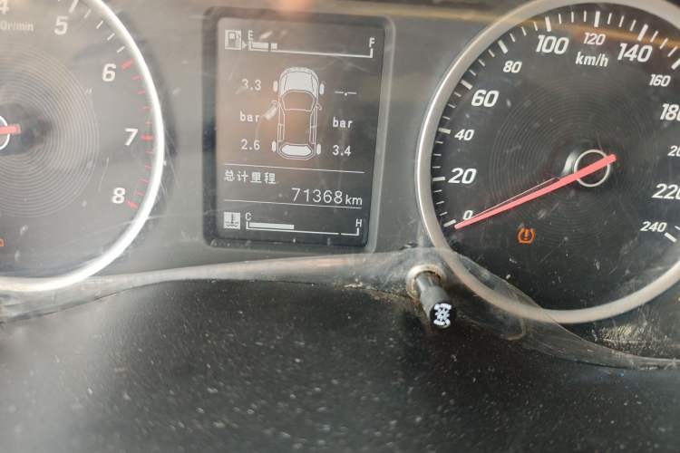 Used Baojun 730 2019 1.5L Manual Fashion Model 7-seater China VI