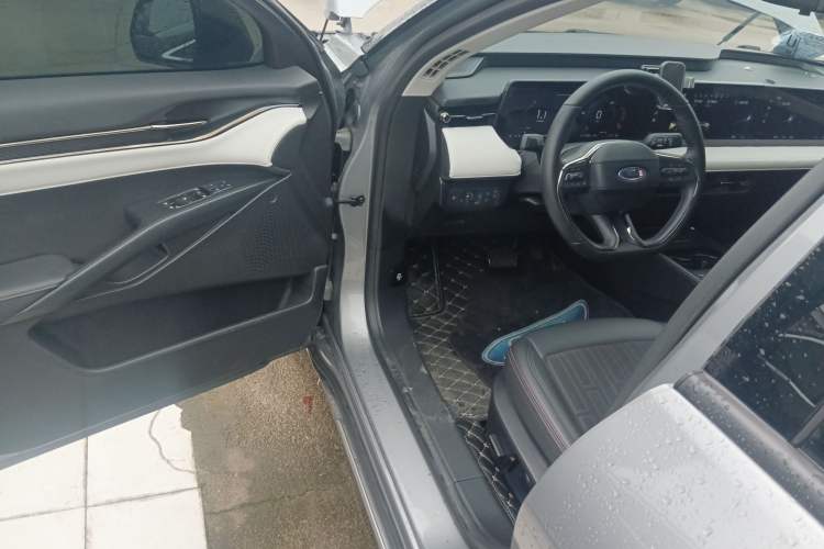 Used Ford Mondeo 2022 EcoBoost 245 Fashion Edition Driver Seat