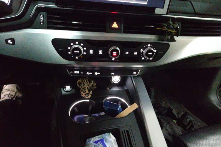 Used Audi A4L 2022 40 TFSI Fashion Dynamic Model
