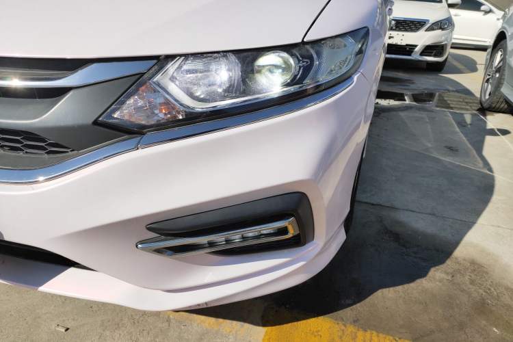 Used Honda Jade 2020 1.8L automatic Comfort version
