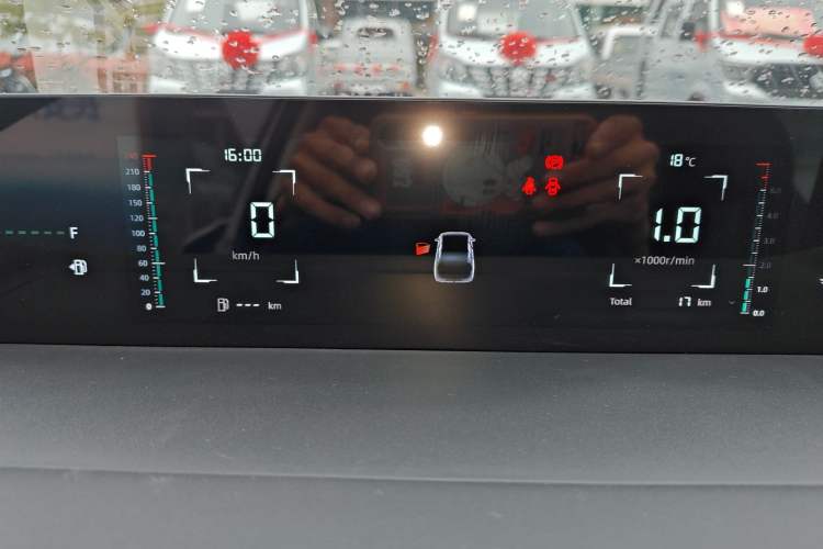 Used CHANGAN Eado 2025 Blue Whale 1.5T 500Bar Prestige Model Instrument Cluster