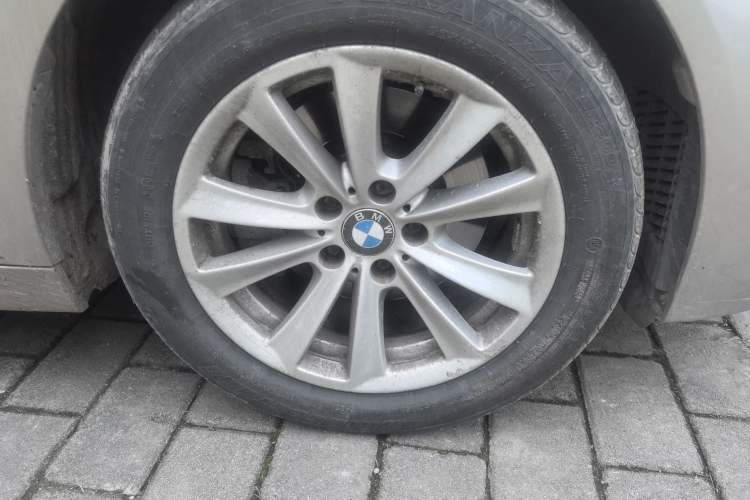 Used BMW 5 Series 2014 520Li Elegant Model