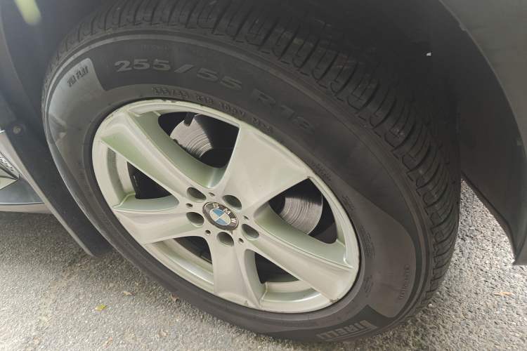 Used BMW X5 2011 xDrive35i Leading Model
