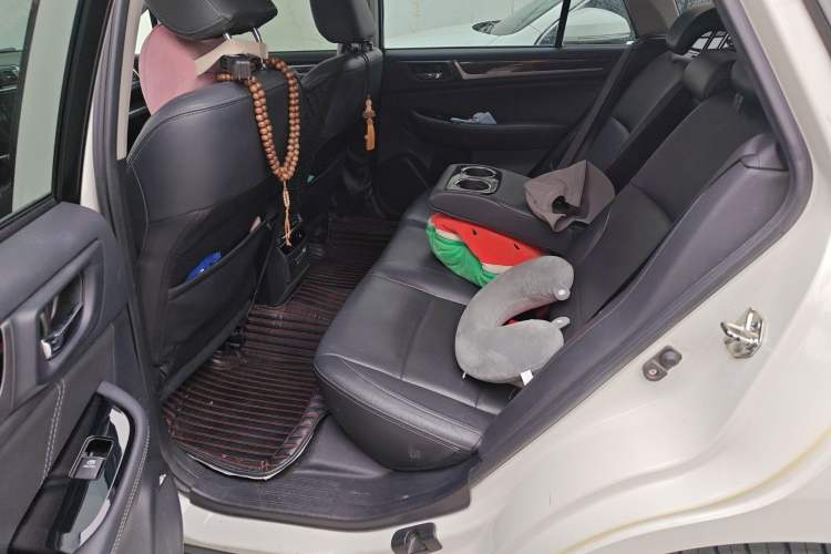 Used Subaru Outback 2017 2.5i Sport Navigation Edition with EyeSight Left Rear Seat