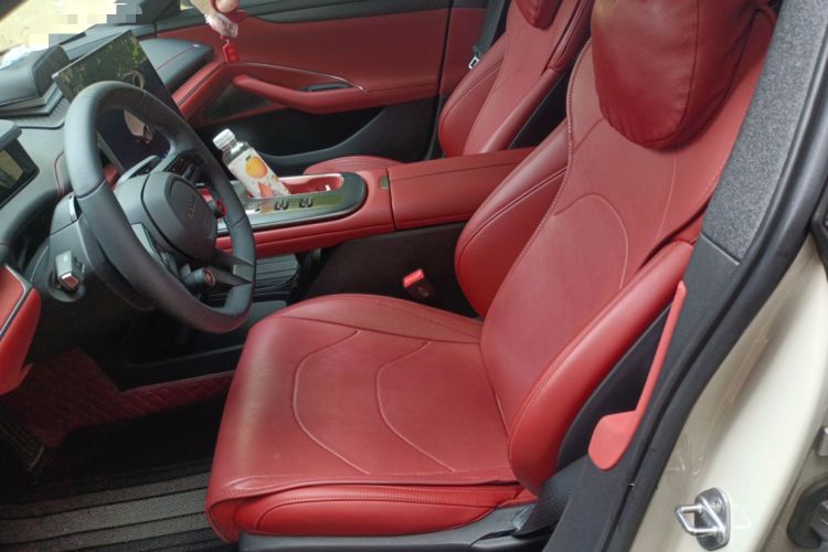 Used Xiaomi Auto SU7 2024 Rear-Drive Long-Range Intelligent Driving Version Left Front Seat