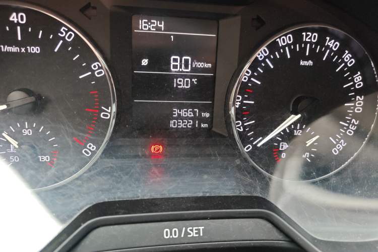 Used Skoda Octavia 2015 1.6L Manual Yijie Edition
