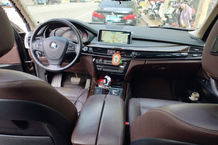 Used BMW X5 2015 xDrive28i