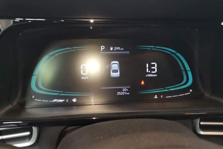 Used Hyundai Elantra 2023 1.5L CVT GLX Elite Edition Instrument Cluster