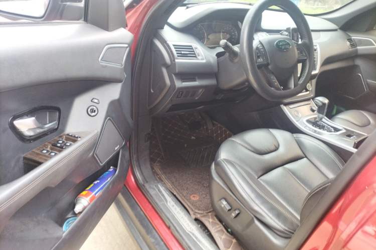 Used Land X7 2016 2.0T Panoramic Prestige Edition Driver Seat