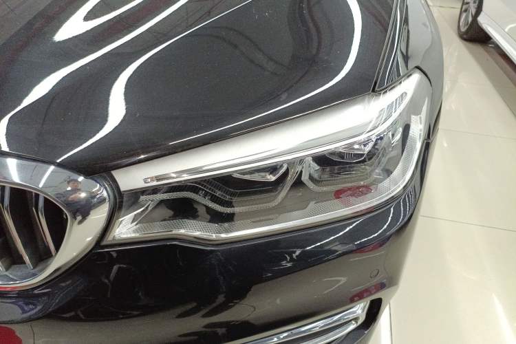 Used BMW 5 Series 2020 530Li Leading Edition Luxury Package Left Front Headlight