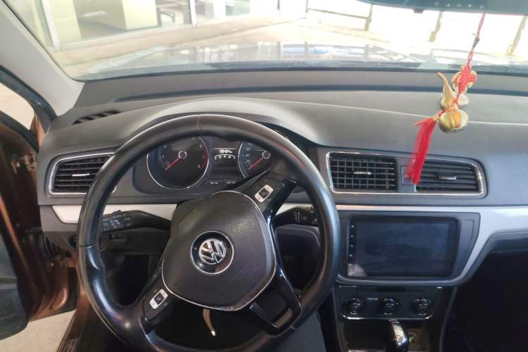 Used Volkswagen Gran Lavida 2017 180TSI DSG Comfort Edition
