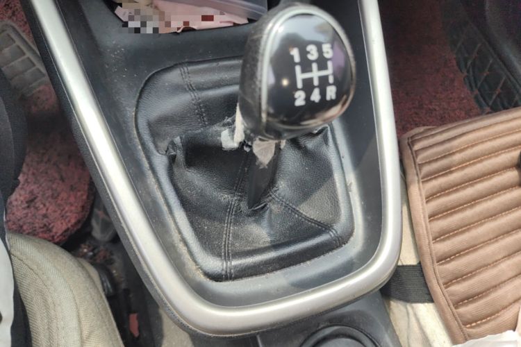 Used Ford Escort 2015 1.5L Manual Comfort Model
