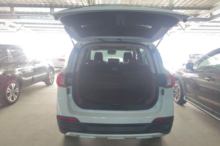 Used FORTHING T5 2018 230T CVT Smart Enjoyment Version Trunk