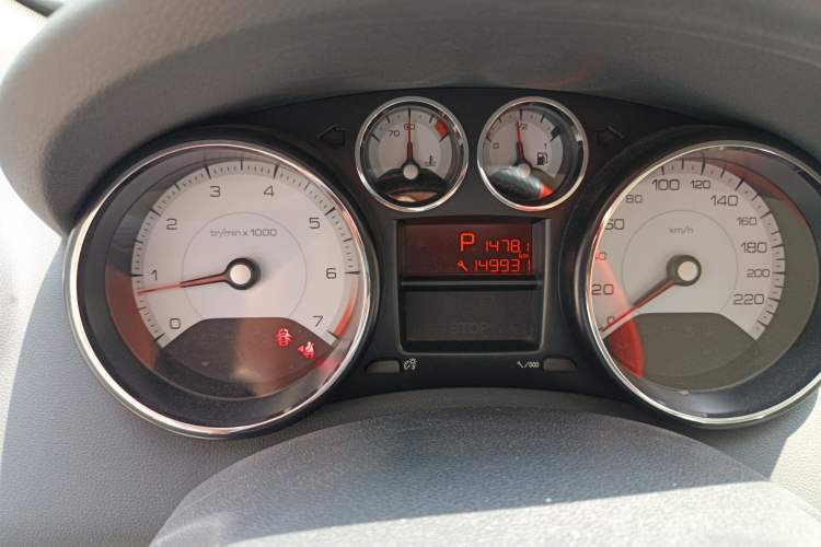 Used Peugeot 408 2013 2.0L Automatic Comfort Edition
