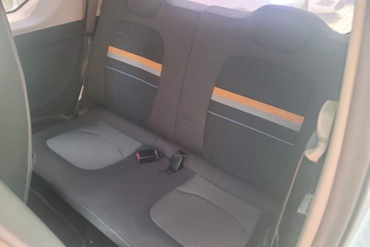 Used Wuling Hongguang MINIEV 2020 Enjoyment Model Lithium Iron Phosphate Left Rear Seat