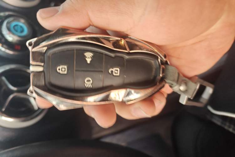 Used BAIC Off-Road BJ40 2018 40L 2.0T Manual Diesel Four-Wheel Drive Prestige Edition
