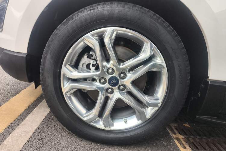 Used Ford Edge 2016 EcoBoost 245 Four-Wheel Drive Titanium Edition 7-Seater