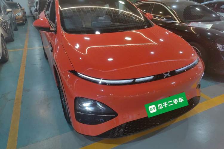 Used XPeng G6 2023 580 Long-Range Max Front Right 45 Deg