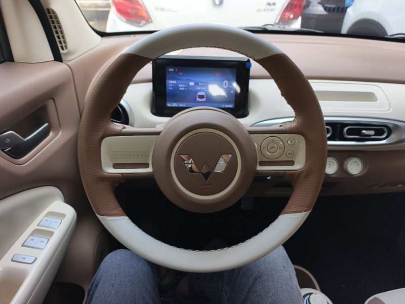 Used Wuling Hongguang MINIEV 2025 Four-Door Version Advanced Edition — 10